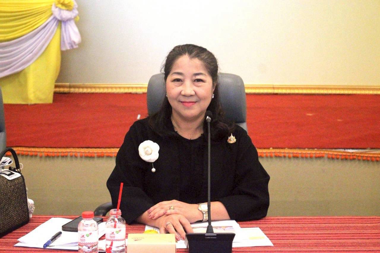 พช.เชียงใหม่ ขับเคลื่อนงานพัฒนาชุมชน จัดประชุมผู้บริหารและนักวิชาการ ครั้งที่ 1/2569 เร่งรัดเบิกจ่ายงบประมาณ พร้อมเดินหน้า "5+1 ประเด็นเน้นย้ำ" ตามนโยบายของกรมการพัฒนาชุมชน