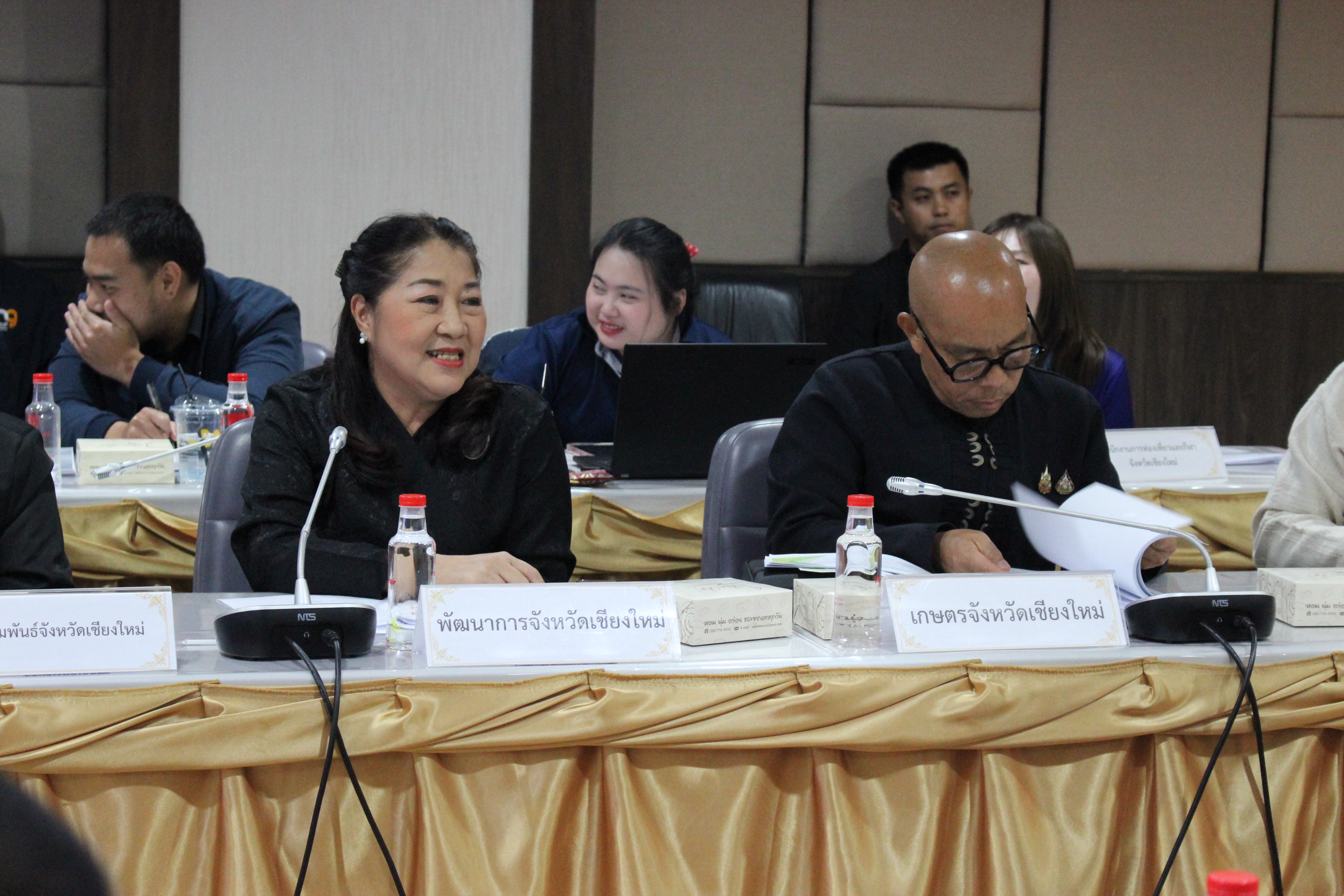  พช.เชียงใหม่ ร่วมประชุมติดตามและประเมินผล “งานมหกรรมไม้ดอกไม้ประดับ ครั้งที่ 49” มุ่งถอดบทเรียนเพื่อต่อยอดความสำเร็จ! 